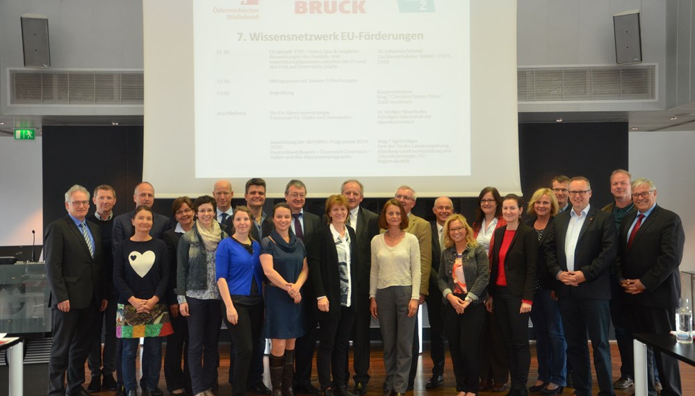 Beim 7. Wissensnetzwerk des Städtebunds am 28. April 2015 in Innsbruck wurden zum Thema EU-Förderungen wurde referiert und diskutiert. Neben auswärtigen VertreterInnen des Städtebunds waren auch welche aus der Stadt Innsbruck dabei.